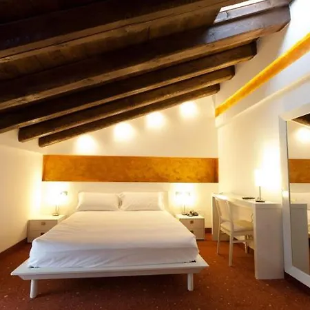Szálloda & Wellness Torricella San Vito al Tagliamento